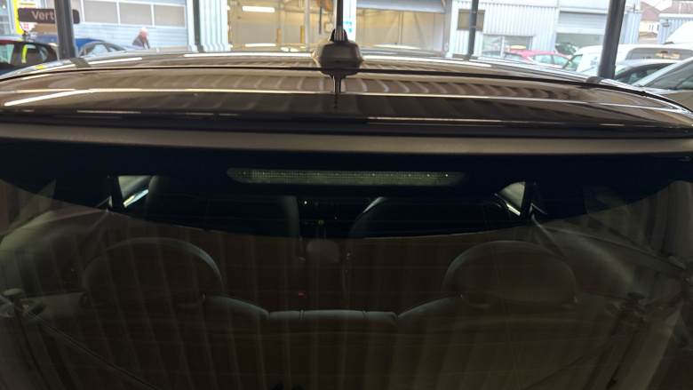 MINI Hatchback 135kW Cooper S Shadow Edition 33kWh 3dr Auto Electric Hatchback